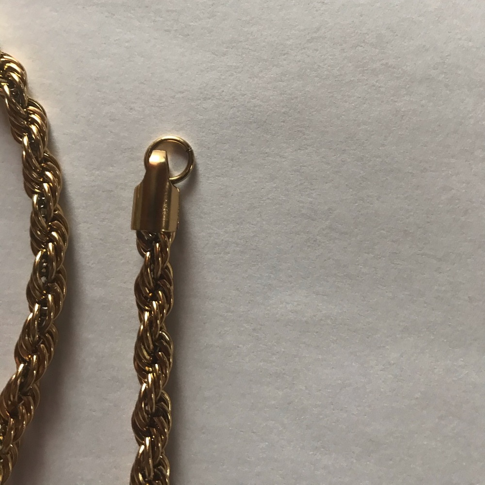 Chain - Picture 2 of 4